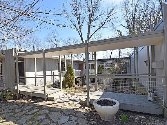 2nd image of 4086 Egbert Ave