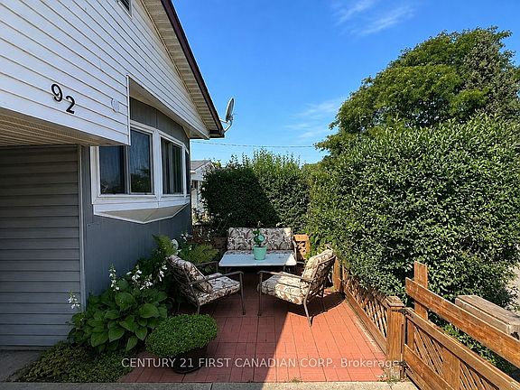 2nd image of 198 Springbank Dr #92