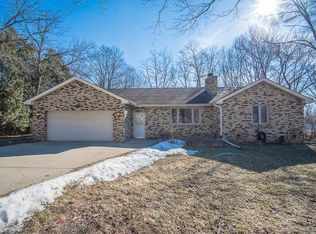 6956 S North Cape Rd, Franklin, WI 53132