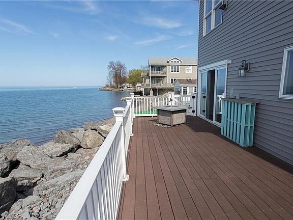 3rd image of 6468 Shore Acres Dr