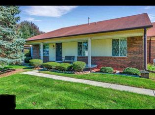 31851 Breezeway, Chesterfield, MI 48047