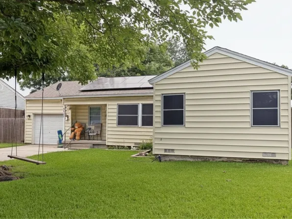 9931 Witham St, Dallas, TX 75220