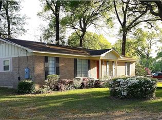 614 Gilbert Dr E, Satsuma, AL 36572