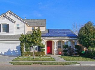 1905 N Whiteash Ave, Clovis, CA