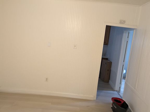 2nd image of 2919 Ross Ave