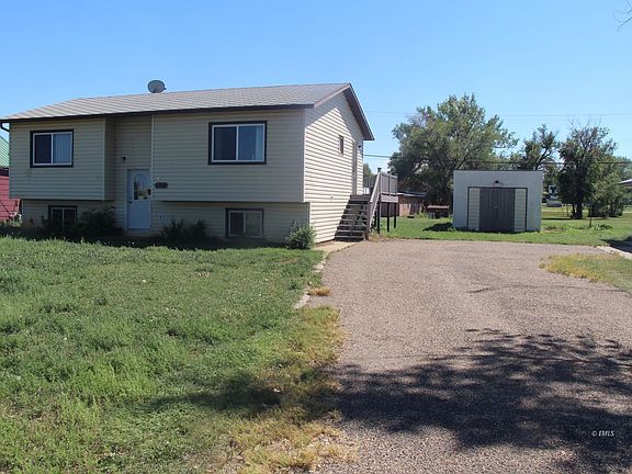 4th image of 214 E Laundre Ave