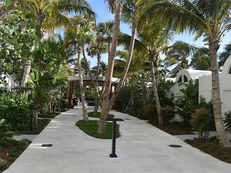 6365 Collins Ave #3804 — Photo 23