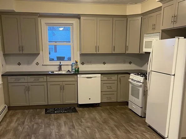 23 Rosner Ave APT 1, Providence, RI 02904