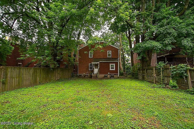 1243 S Brook St #2 — Photo 33