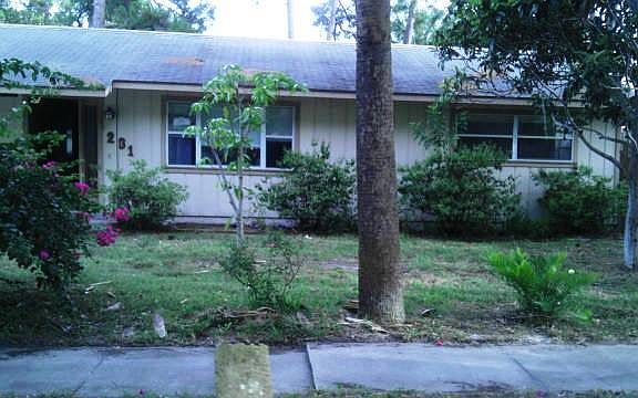 2nd image of 231 Seminole St