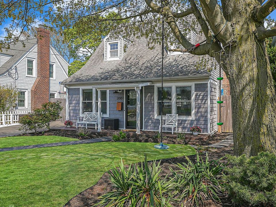 2003 Washington Ave, Seaford, NY 11783 MLS 3471800 Zillow