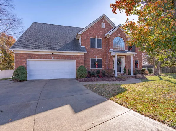 8055 Kingston Dr, Newburgh, IN 47630