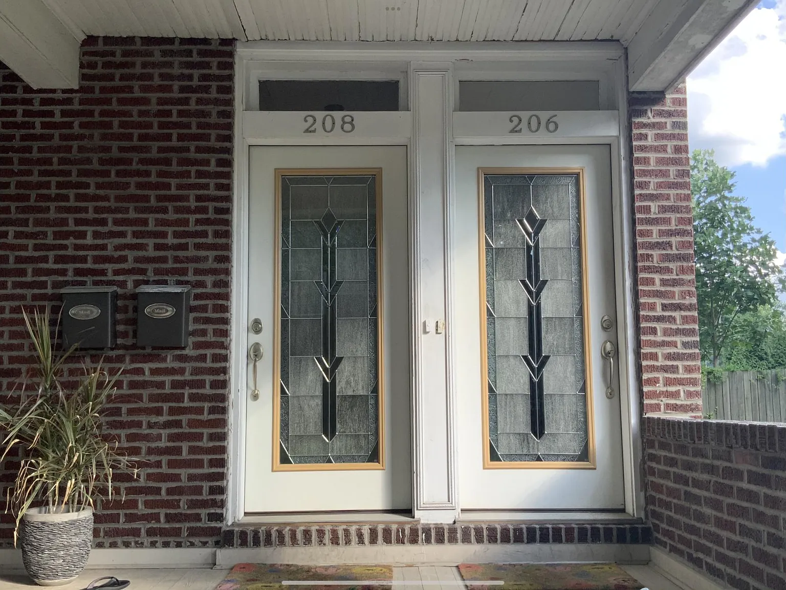 208 Orchard Pl — Photo 4