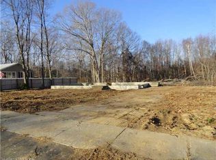 42 Ann Ave, Groton, CT 06355