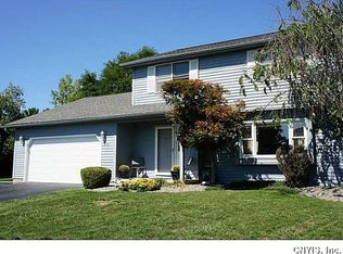 8318 Parker House Path, Cicero, NY 13039