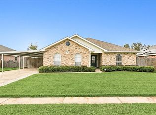 81 Moss Dr, La Place, LA 70068
