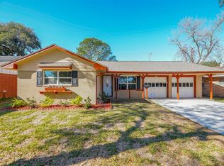 1804 Burke Rd, Pasadena, TX 77502