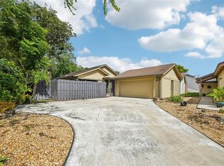 966 Wedgewood Dr, Winter Springs, FL 32708