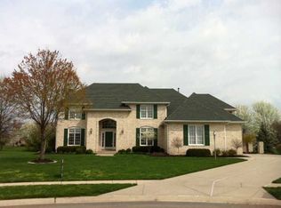9950 Southwind Dr, Indianapolis, IN 46256