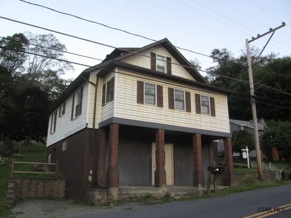 1844 Soap Hollow Rd, Tire Hill, PA 15959