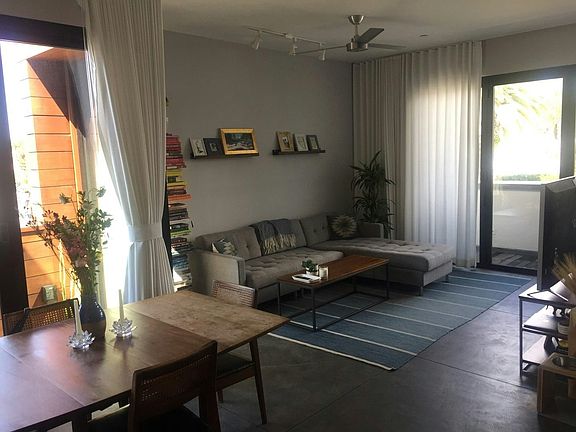 2nd image of 2014 30th St APT 202