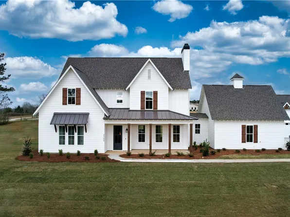 6011 Hunters Hill Ln, Auburn, AL 36830