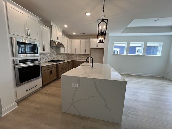 3rd image of 1137 Linn Cove Ct Lot 34