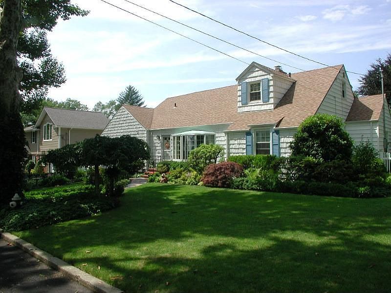 1st image of 58 Garfield Ave