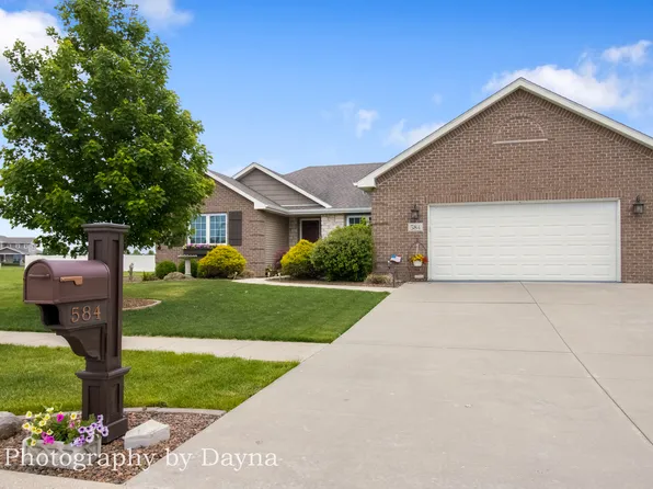 584 Chase Ct, Bourbonnais, IL 60914