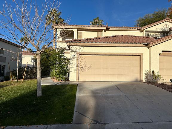2nd image of 1136 Scenic Crest Dr