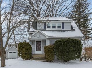 68 Sunnyside St, Manchester, NH 03103