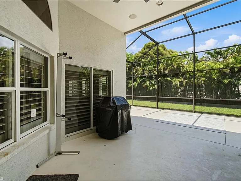 6988 Burnt Sienna Cir — Photo 31