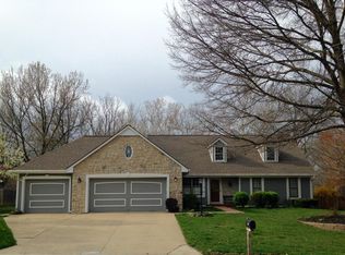 710 Greenbriar Ter, Saint Joseph, MO 64506