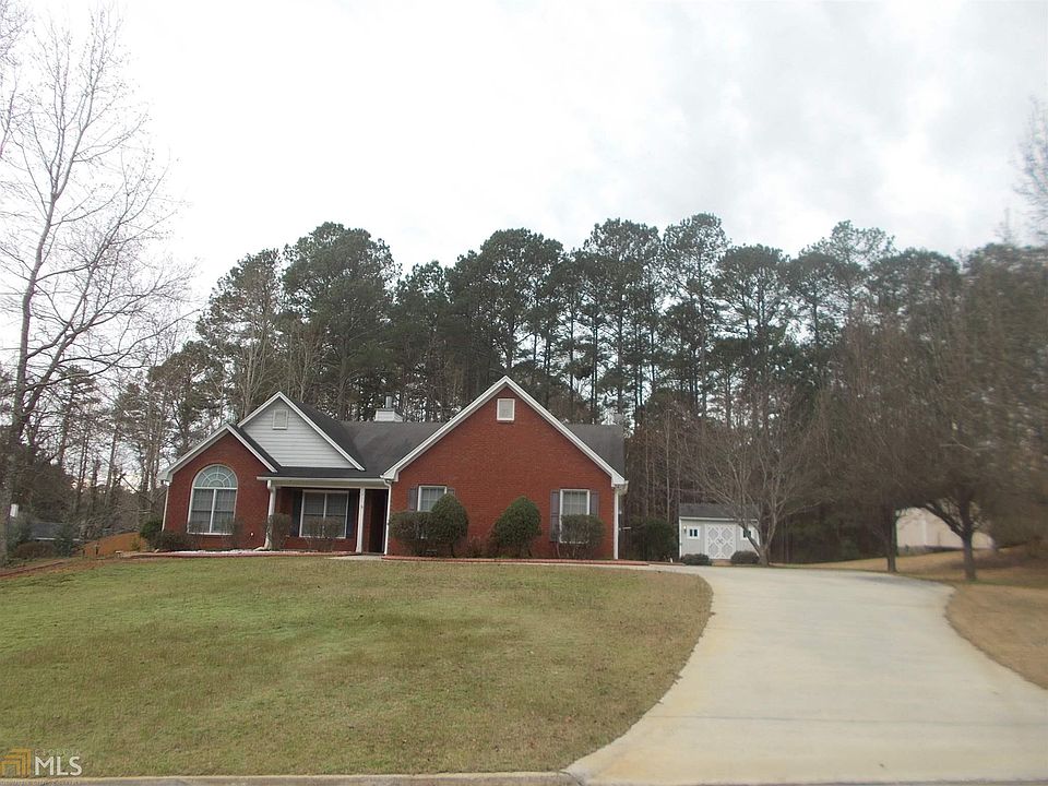 1st image of 4680 W Lake Dr SE