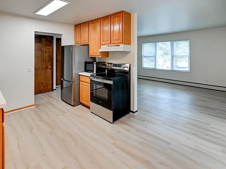 7203 Fortune Dr #4 — Photo 6