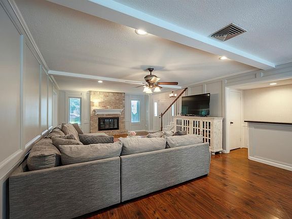 4th image of 20302 Arrow Cove Dr
