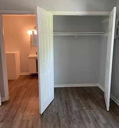 4th image of 818 Powhatan Ave #11259970