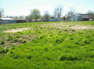 S Main St, Linton, IN 47441