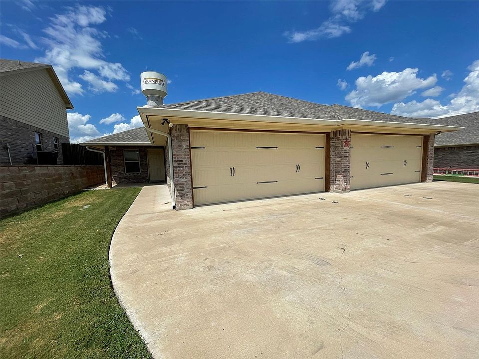 1st image of 3132 Weave Ct #3133