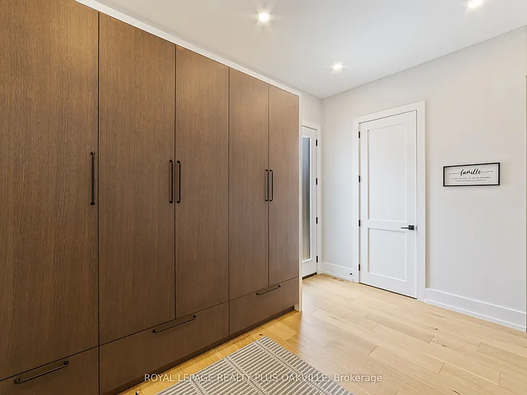 2057 Salvator Blvd — Photo 9