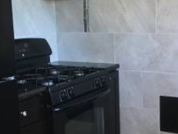4th image of 7512 North Ave