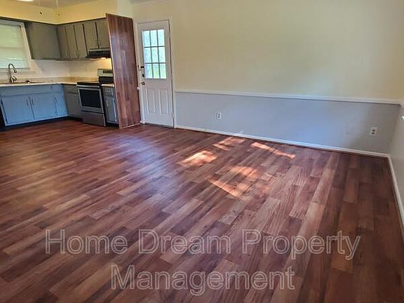 5th image of 2124 Kaiser Dr