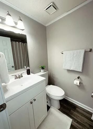 Refresh in well-appointed bathrooms featuring contemporary fixtures and efficient layouts.