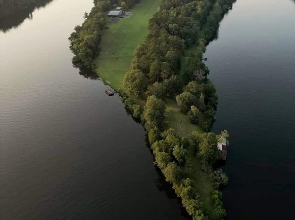 898 Riverside Dr, Clanton, AL 35046
