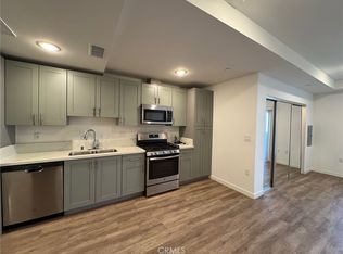 1025 S Berendo St #404, Los Angeles, CA 90006
