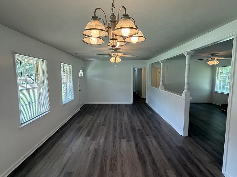 1796 Hickory St SE — Photo 2