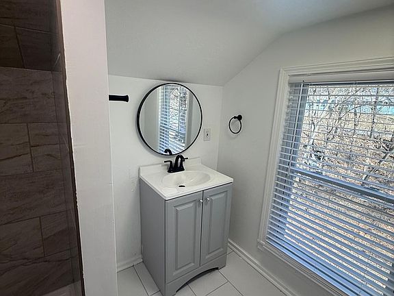 4th image of 6608 W 54th St