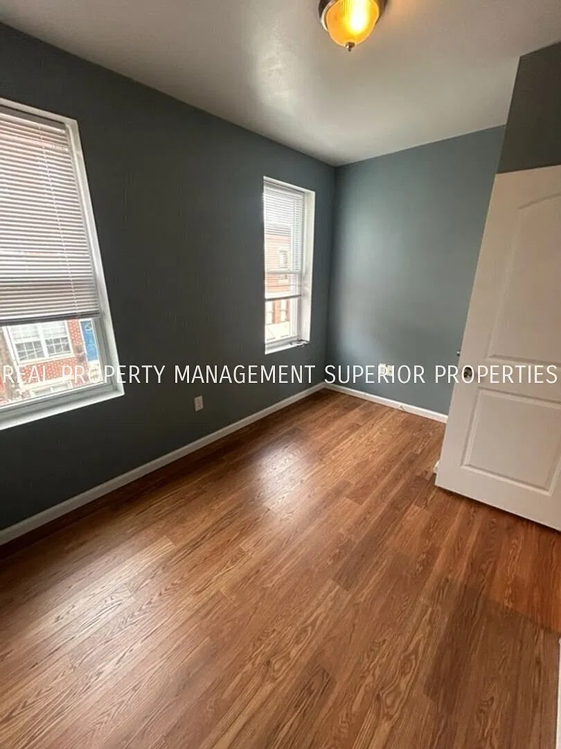 Beautiful 2-Bedroom Apartment Near Temple University | Central Air | Furnished Option Available |... — Photo 4