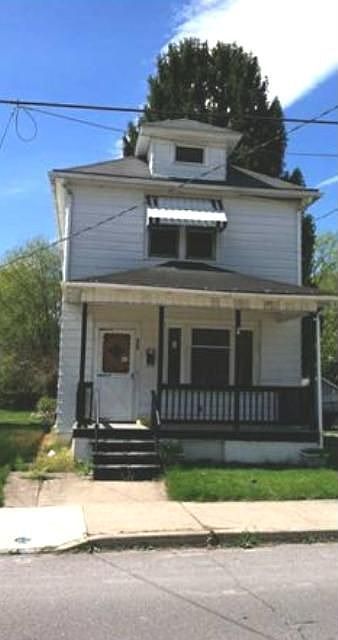 1st image of 438 Slocum St