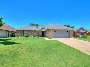 11605 Heritage Square Rd, Oklahoma City, OK 73120